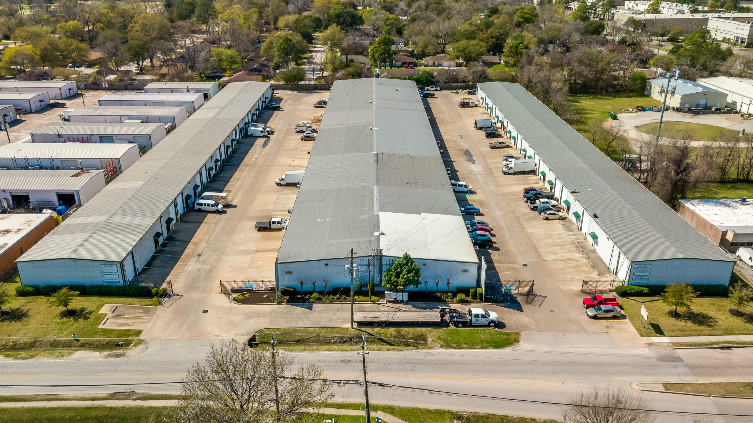 Hollister on sale warehouse sale